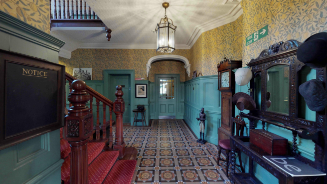 Holly-Grange-entrance.png