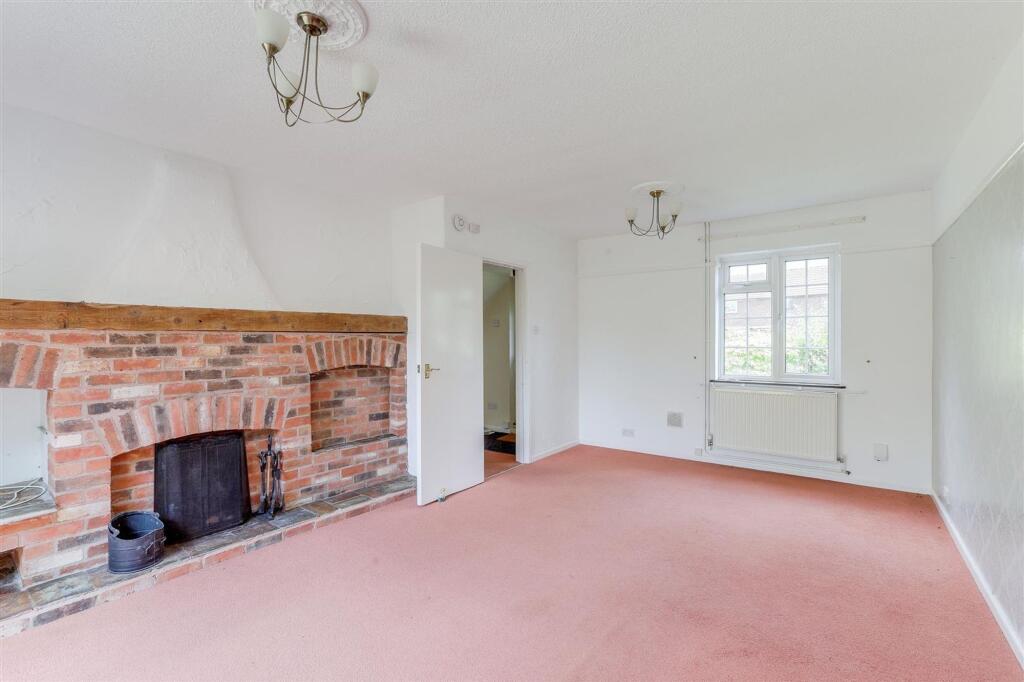 House in Rushcliffe, Keyworth - View 3