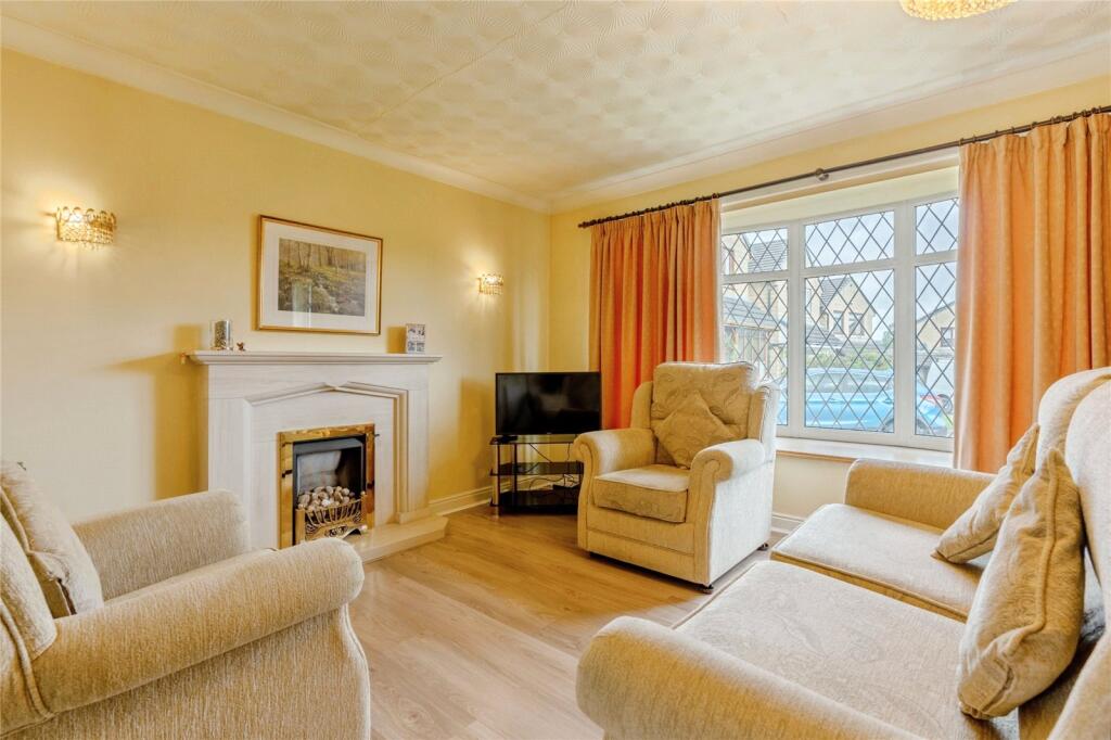 Horsfield Close, Colne, Lancashire, BB8 - View 5