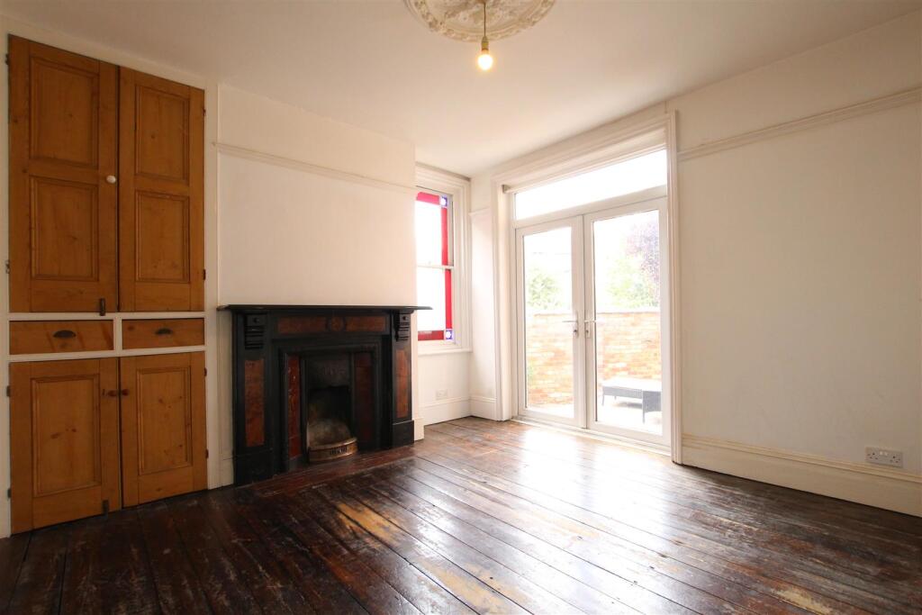 House in Northampton, Phippsville - View 3