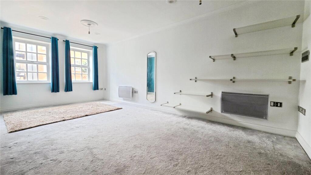 Apartment in Colchester, Old Heath - View 3
