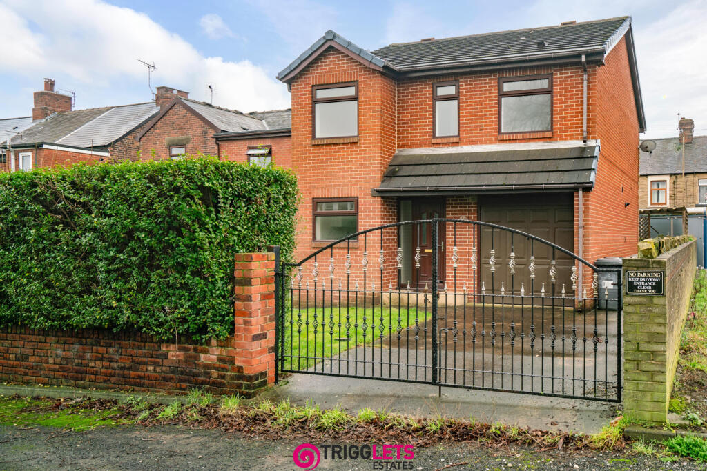 Main image of property: Wombwell Road, Platts Common, Hoyland, Barnsley, S74 9