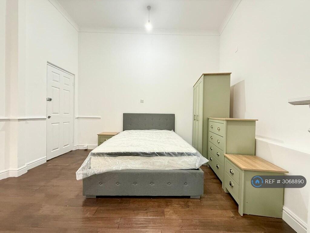 Main image of property: Fairfield Street, London, SW18