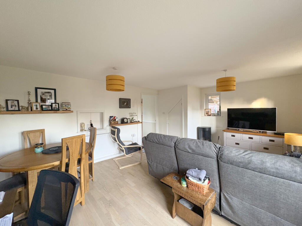 Sallis Close, Northway, Tewkesbury, GL20 photo 3