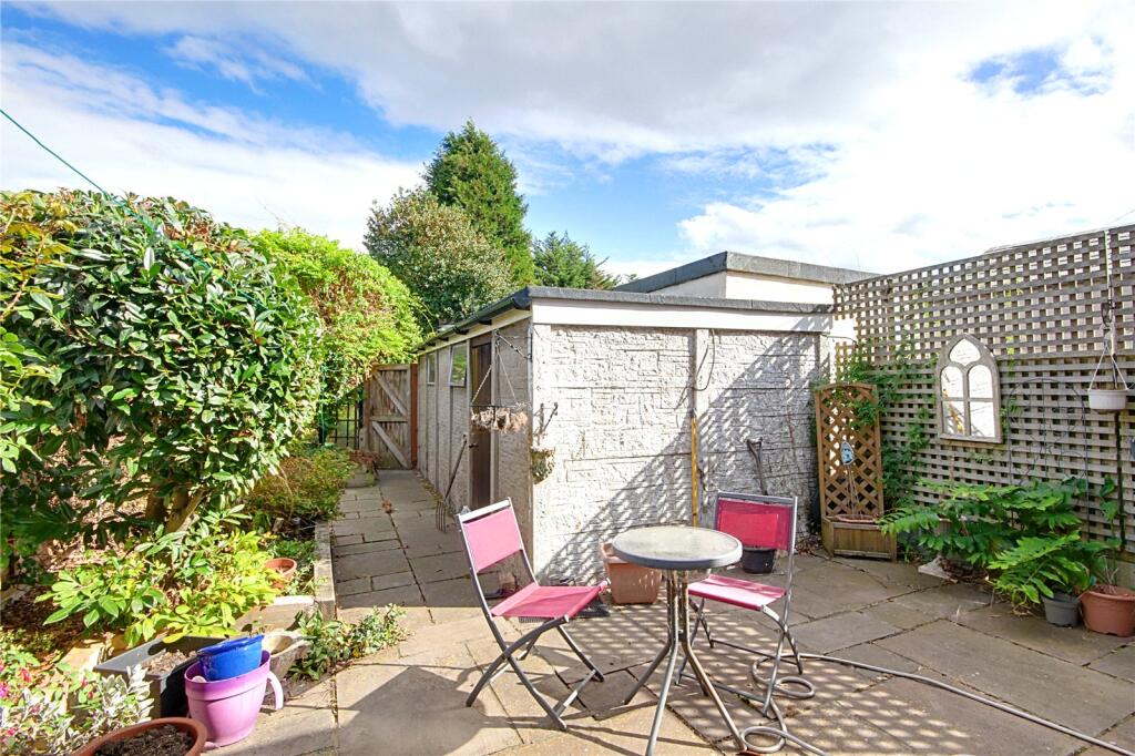Great Cambridge Road, Waltham Cross, EN8 photo 2
