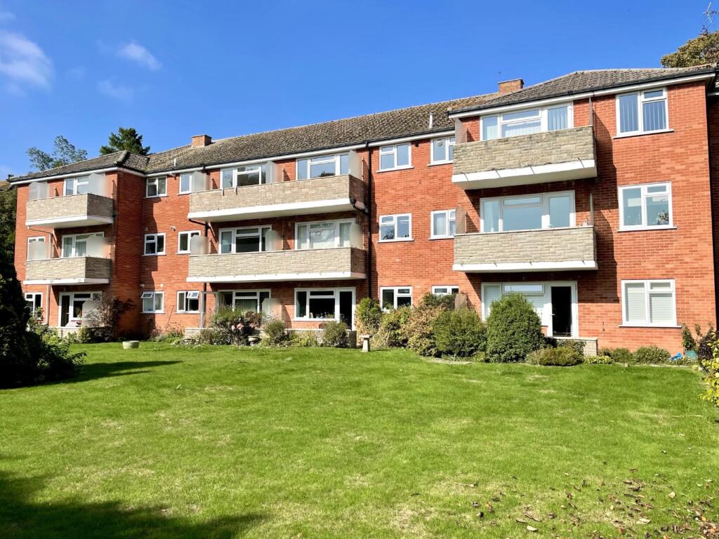 2-bed flat on Mannington Hall, 16 Portarlington Road, Bournemouth BH4 8BY, £275,000