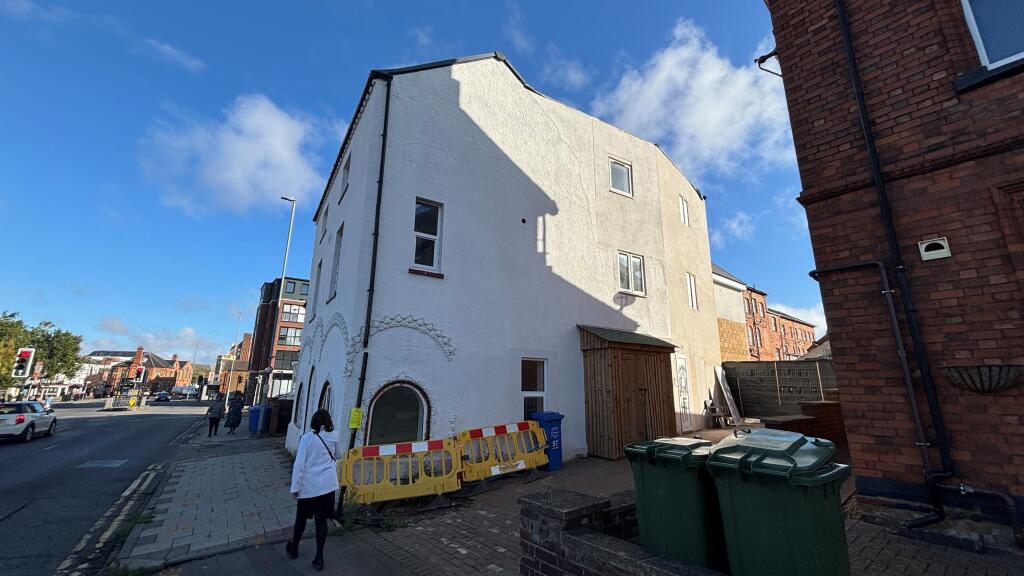 Apartment in Kettering, Avondale - More