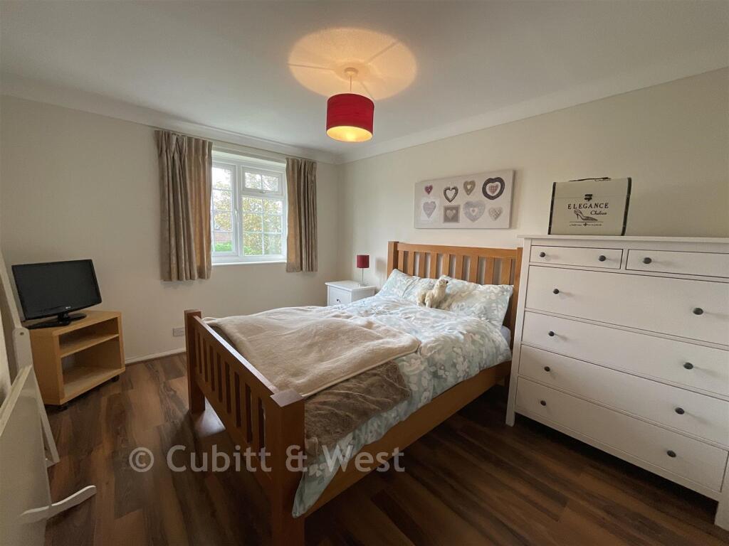 House in Brighton - More