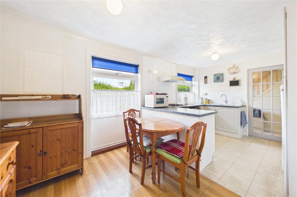 House in Basingstoke and Deane, Basingstoke - View 5