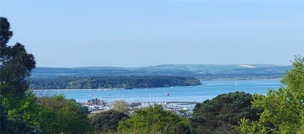 Apartment in Poole - View 2