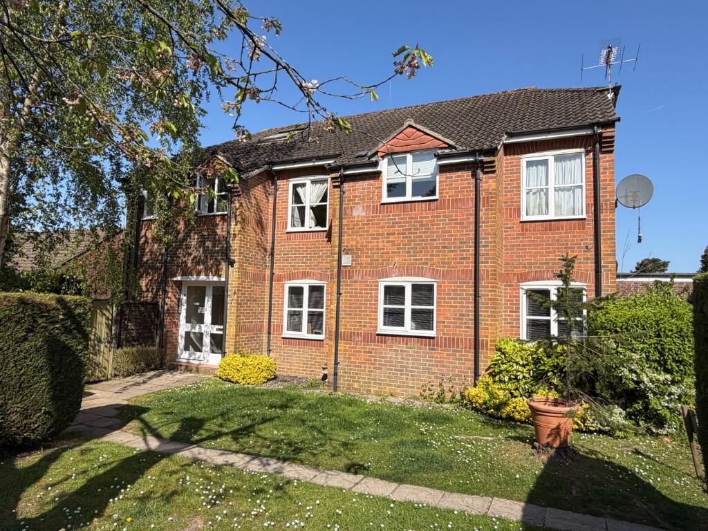 Main image of property: Beacon Hill Road, Hindhead, Surrey, GU26