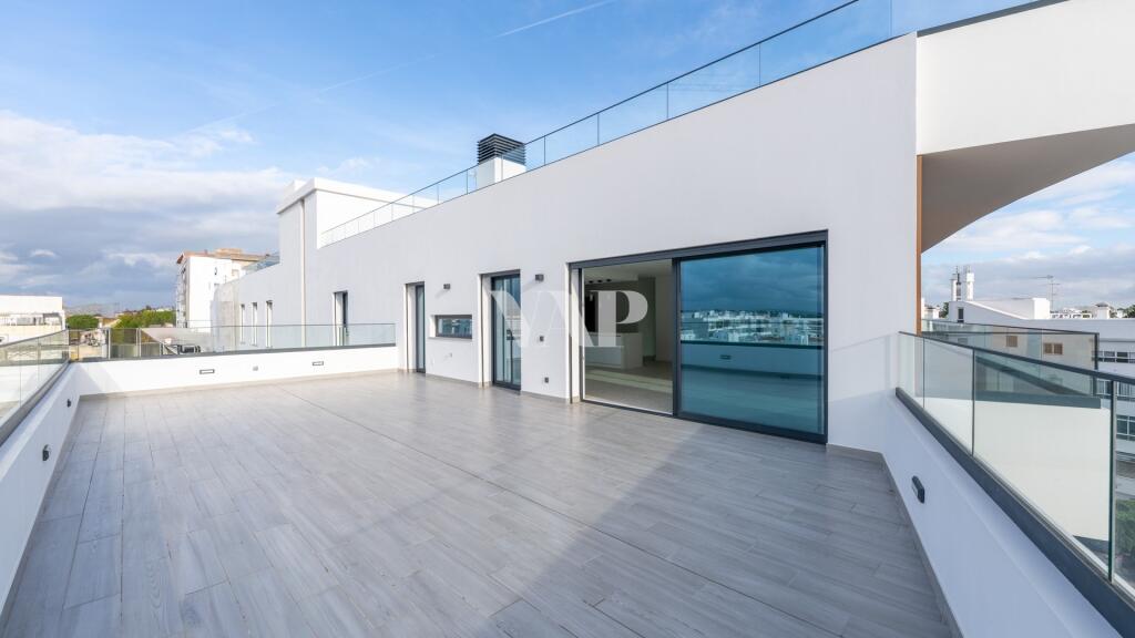 Main image of property: Algarve, Quarteira