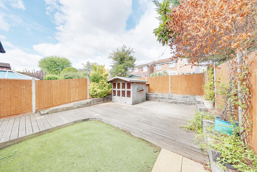 House in Bromley - View 4