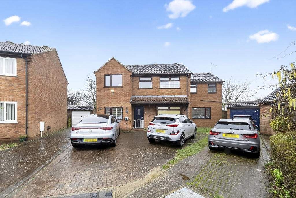 Main image of property: Falklands Close, Lincoln, LN1