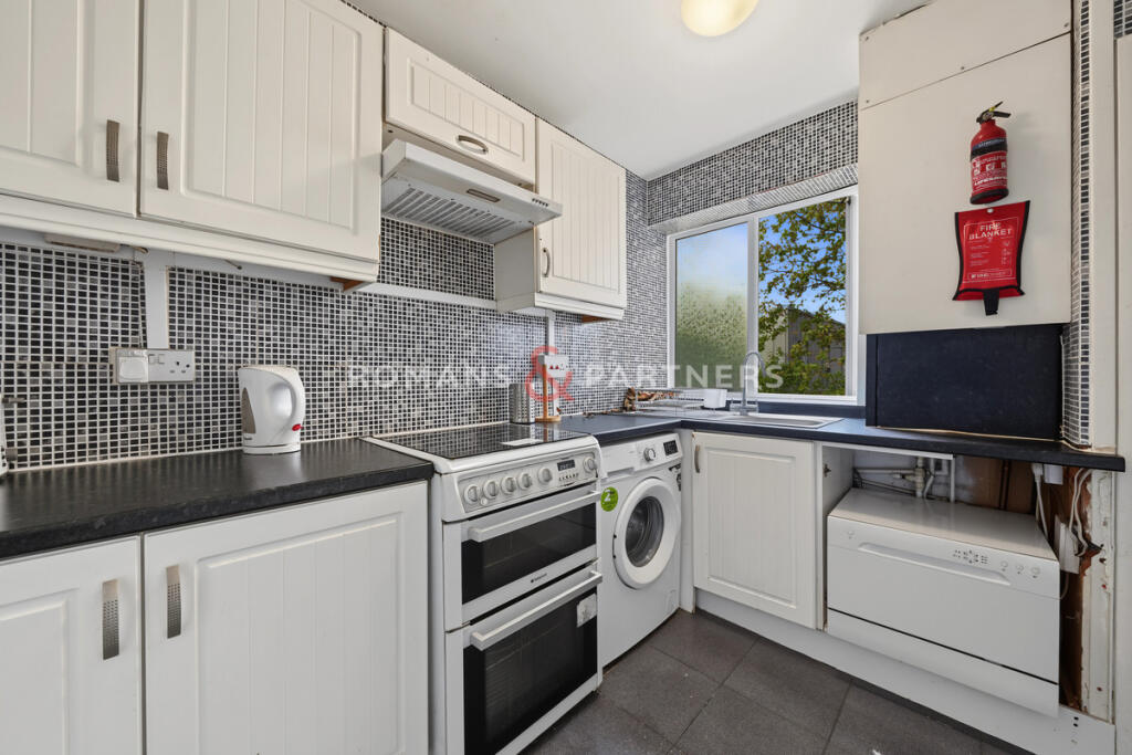 Apartment in London - View 3