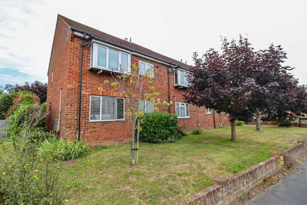 Main image of property: Spencer Close, Hayling Island