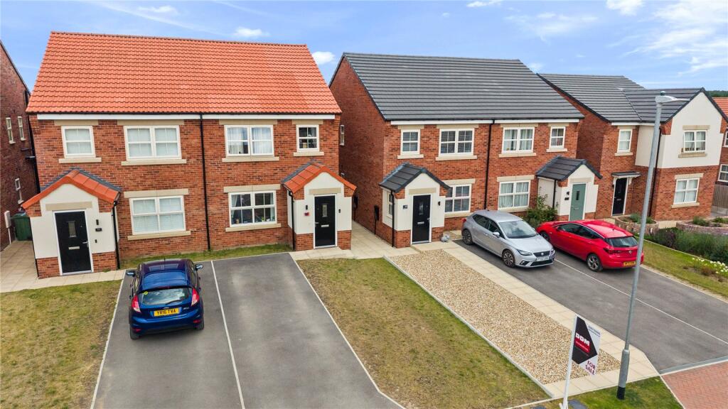Main image of property: Parkside Way, Gainsborough, Lincolnshire, DN21