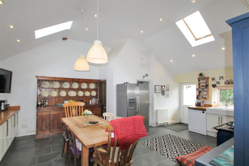 House in Northampton - View 5