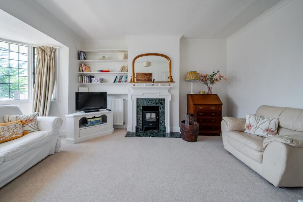 Main image of property: Lynton Road, Acton, London, W3