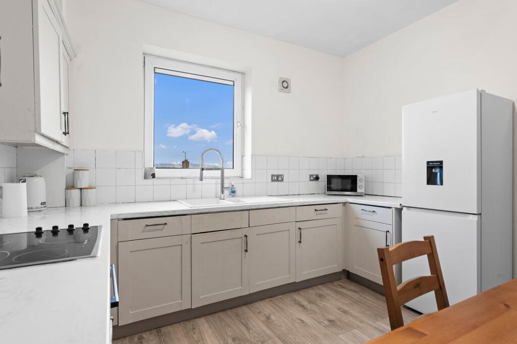 House in Barnsley, South Yorkshire - View 6