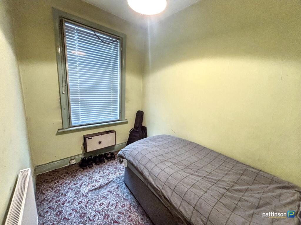 Apartment in Newcastle upon Tyne, South Gosforth - View 4