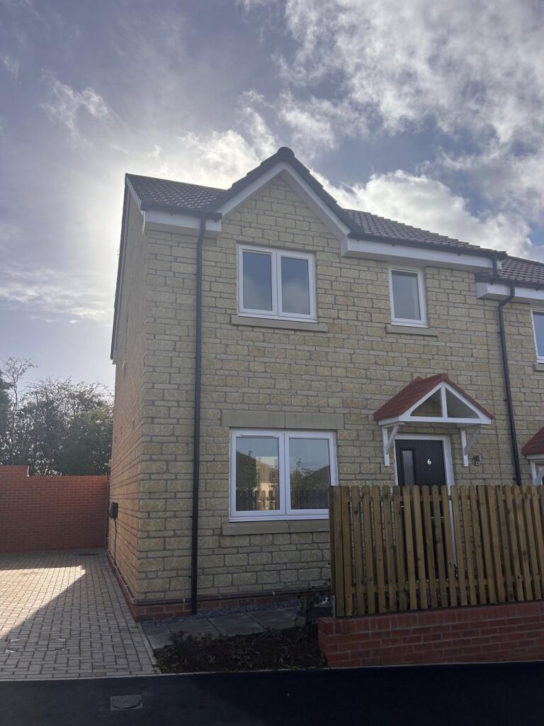 Main image of property: 6 Spackman Drive, SN11 8RW