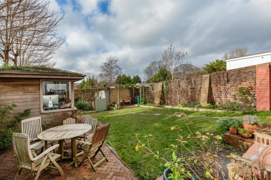 Beaconsfield Villas, Brighton – pohled 2