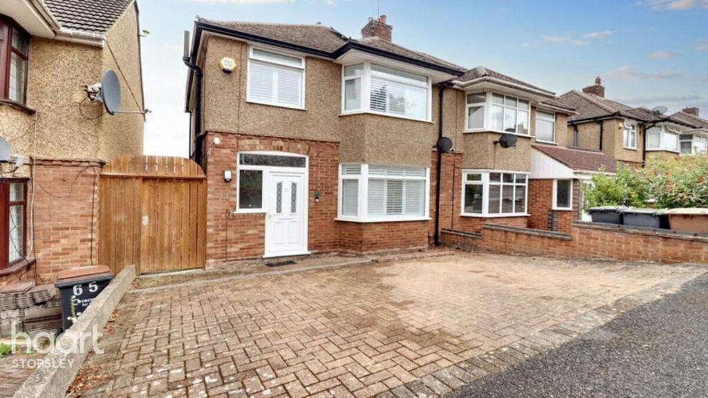 Main image of property: Walcot Avenue, Luton