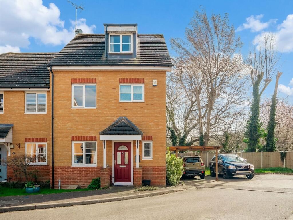 Main image of property: Wyburns Avenue East, Rayleigh, SS6