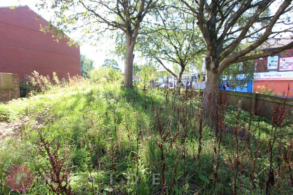 House in Oldham - View 5