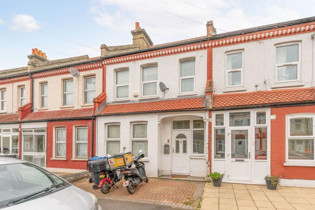 Main image of property: Silverleigh Road, Mitcham, Thornton Heath, CR7