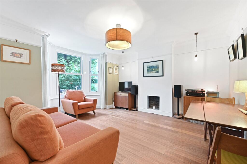 Main image of property: Ellerslie Road, London, W12