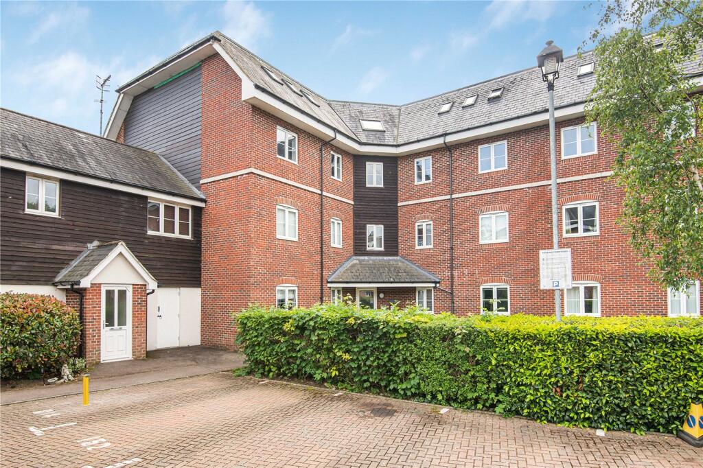 Main image of property: Wharf Way, Hunton Bridge, Kings Langley, Hertfordshire, WD4