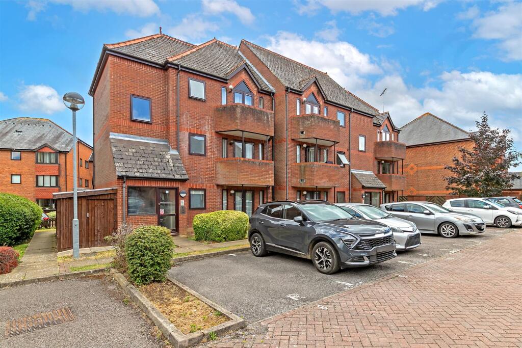 Main image of property: Ashtree Court, Granville Road, St. Albans
