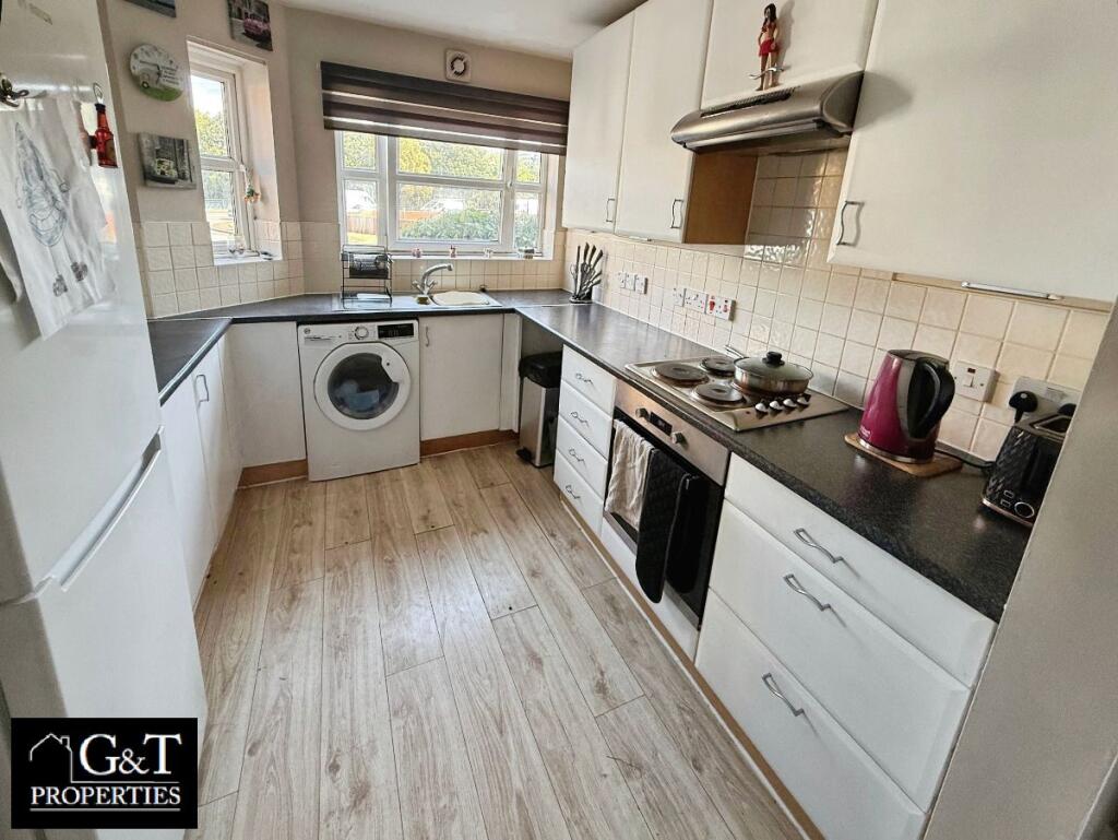Apartment in Sandwell, Cherry Orchard - View 4