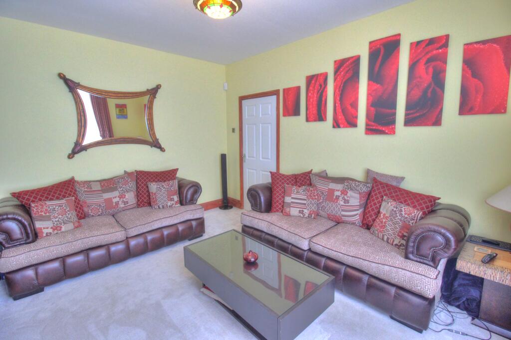 House in Newcastle upon Tyne - More