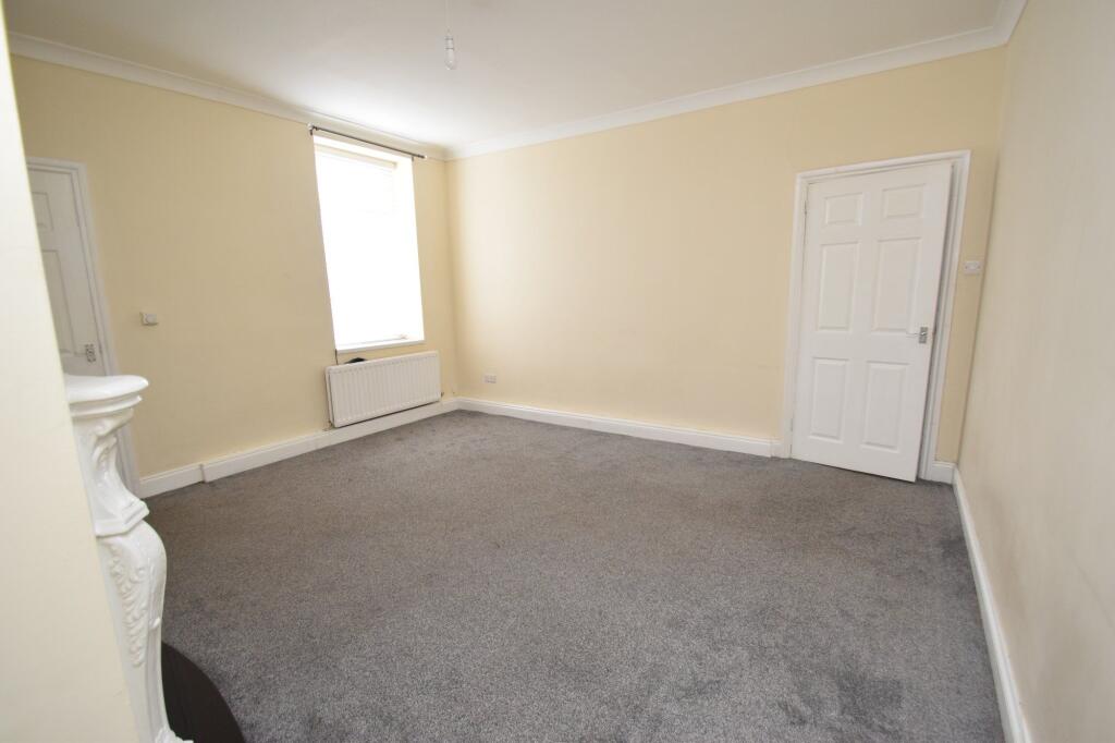 Apartment in Durham - More