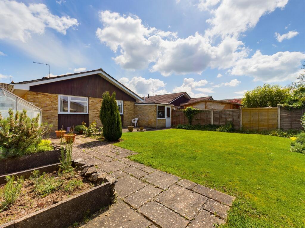 Main image of property: Stoneyfields, Easton-in-Gordano, Bristol, BS20