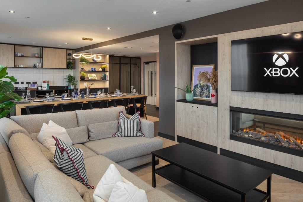 Main image of property: 2104 Anchorage Quay, Manchester, Greater Manchester, M50