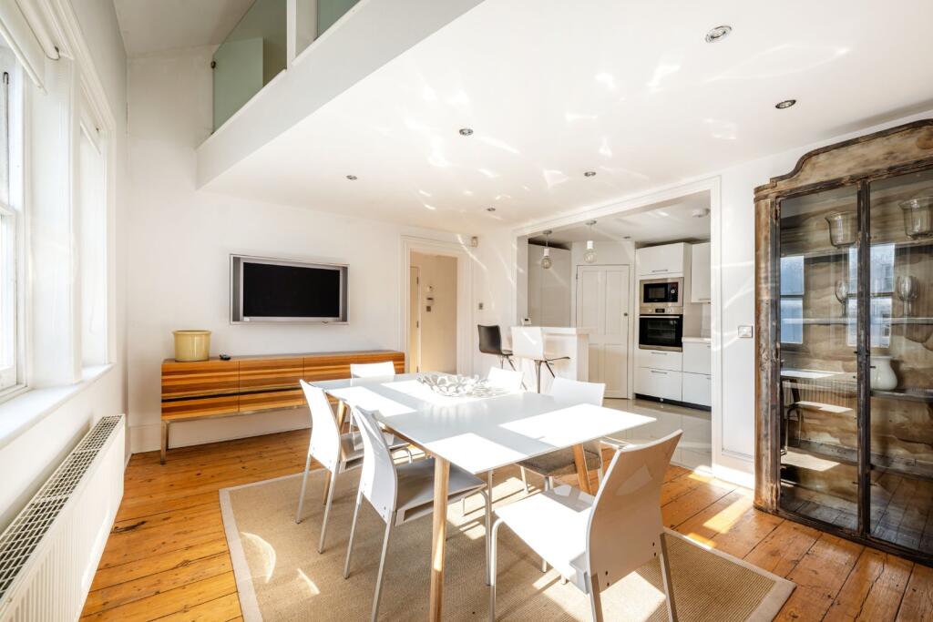 Main image of property: Elgin Crescent