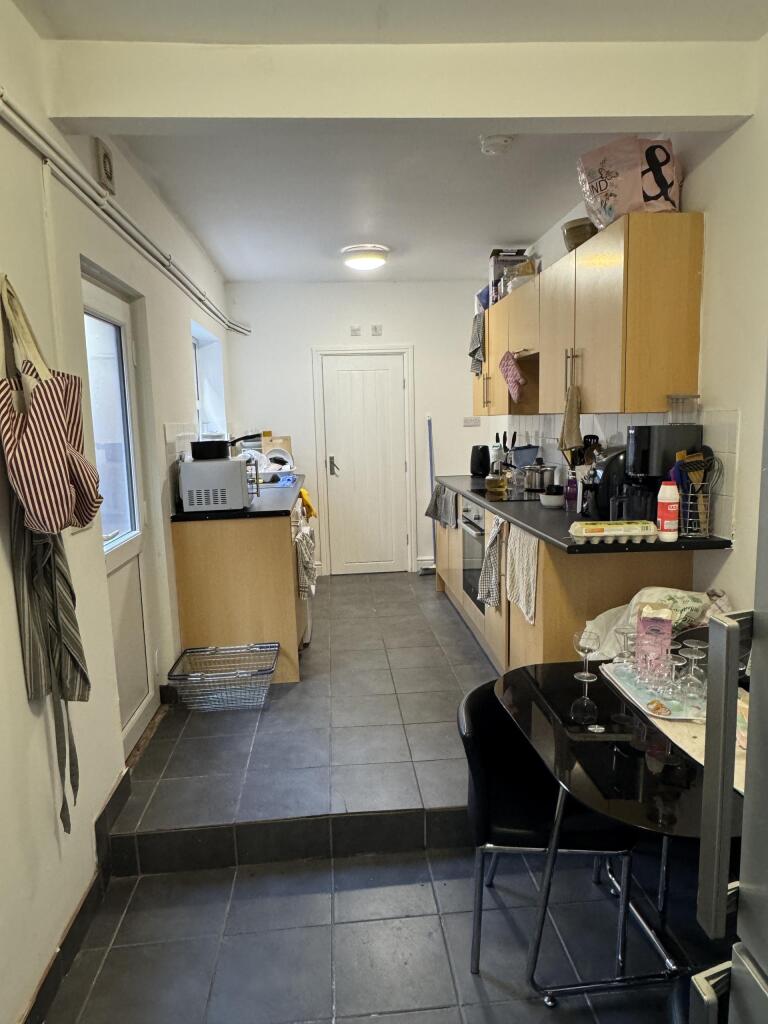 House in Lincoln, Lincolnshire - View 5