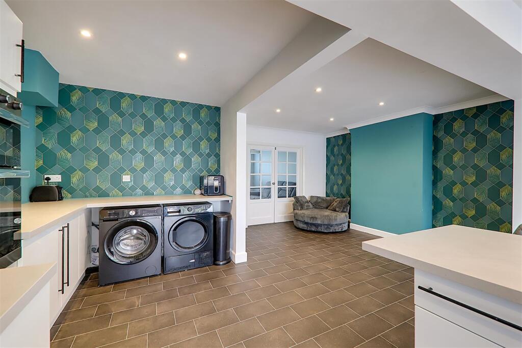 House in Brighton - More