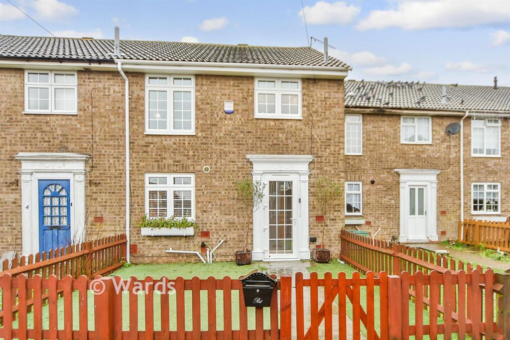 House in Strood, Salters Cross - View 2
