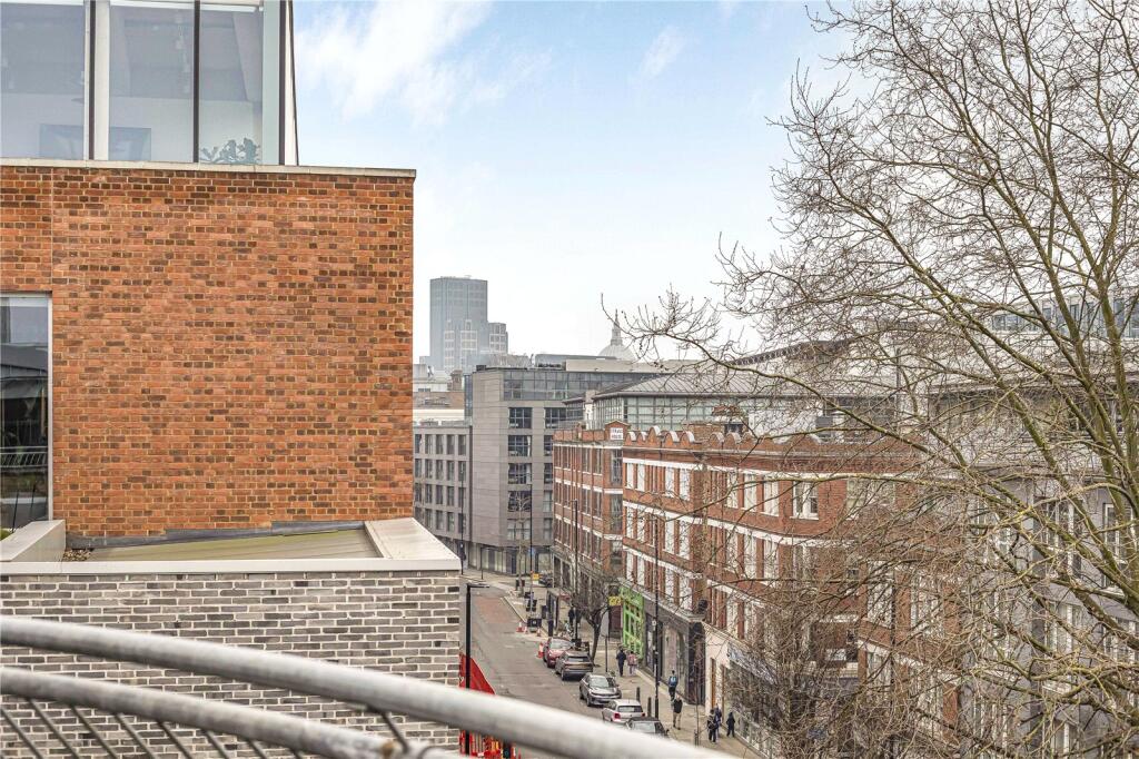 2 bedroom penthouse for rent