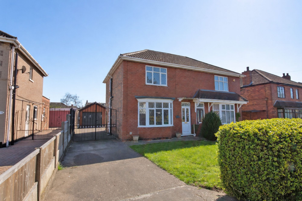 Main image of property: Bottesford Road, Scunthorpe, DN16