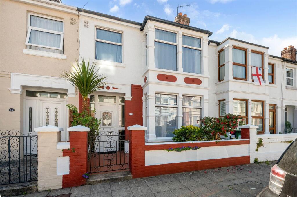 Main image of property: Ebery Grove, Baffins, Portsmouth