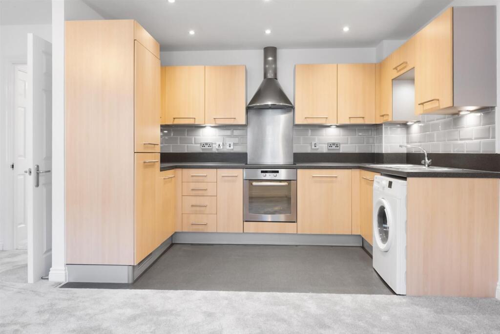 Main image of property: Queripel Close, Tunbridge Wells