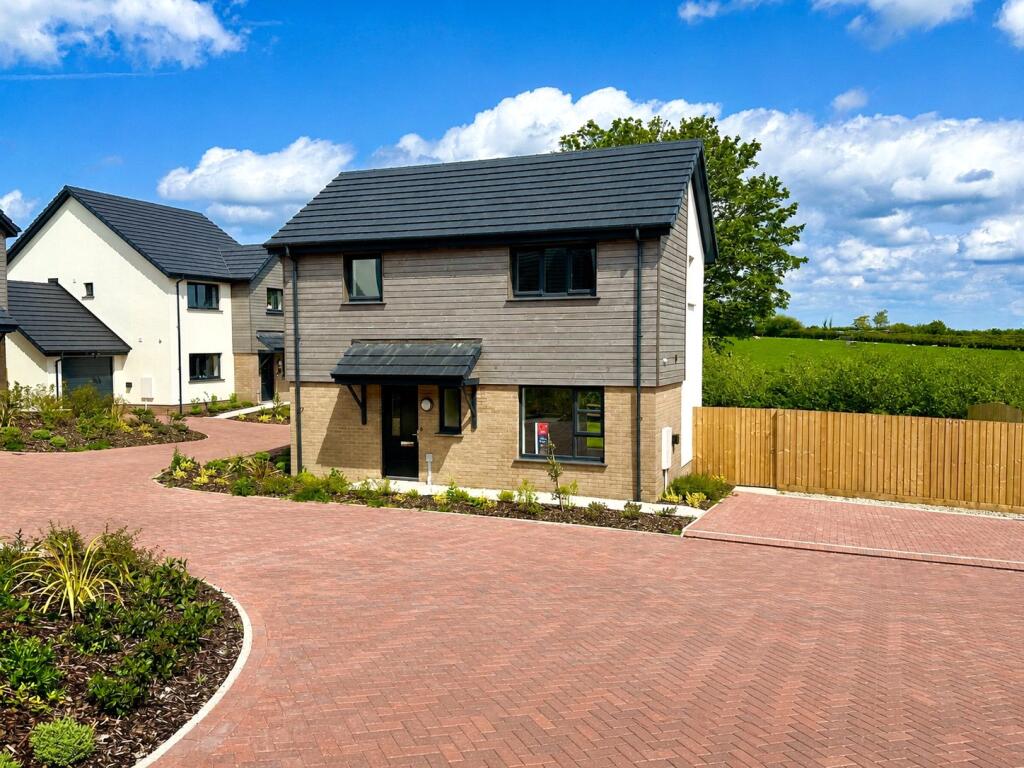 Main image of property: Stylish Home With Large Level Garden, Copse Close, Buckland Brewer, Bideford, EX39