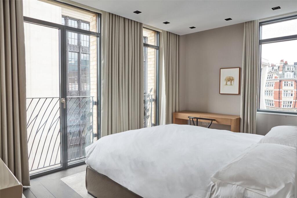 Apartment in London - More