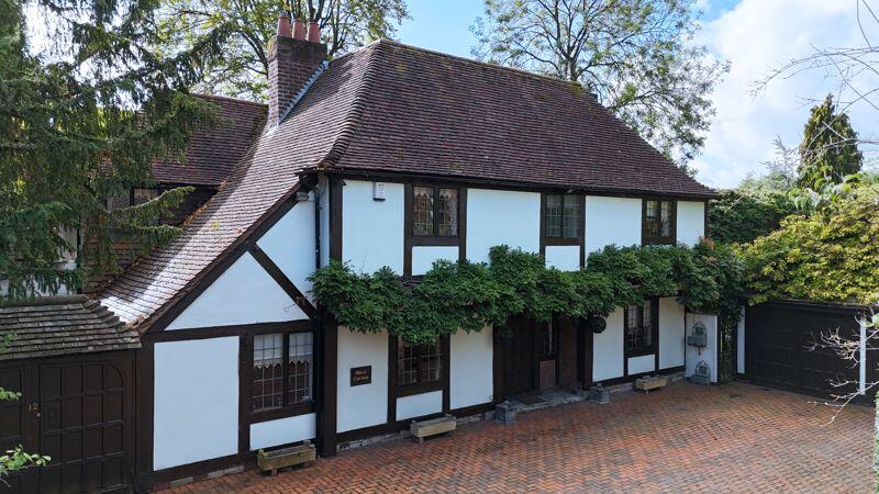 Main image of property: Holly Cottage, Castlecroft Gardens, Finchfield, Wolverhampton